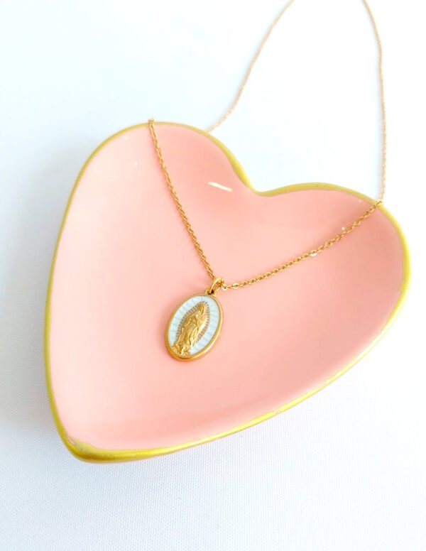 ✨ Collar de la Virgen de Guadalupe en Acero Inoxidable con Baño de Oro de 18K