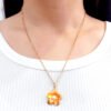 ✨ Collar de Flor con Perla Central y Baño de Oro