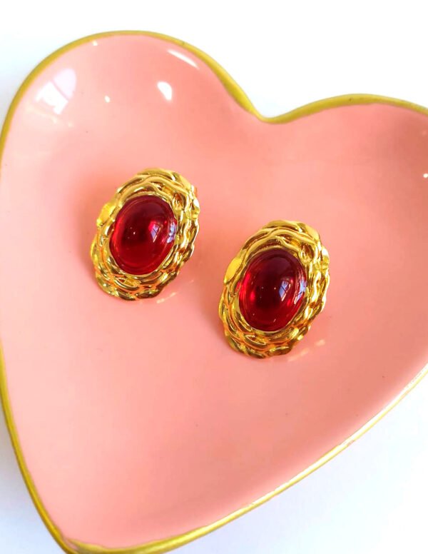 Aretes Rojos Elegantes Clásicos en Acero Inoxidable